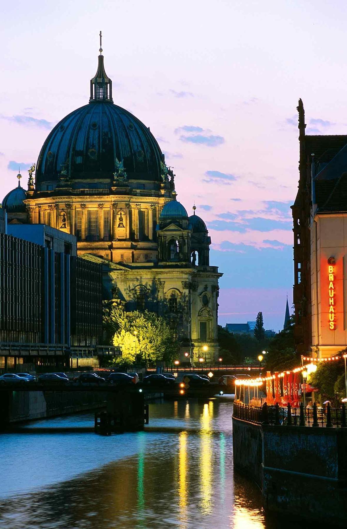 Ibis Styles Berlin City Ost Bagian luar foto